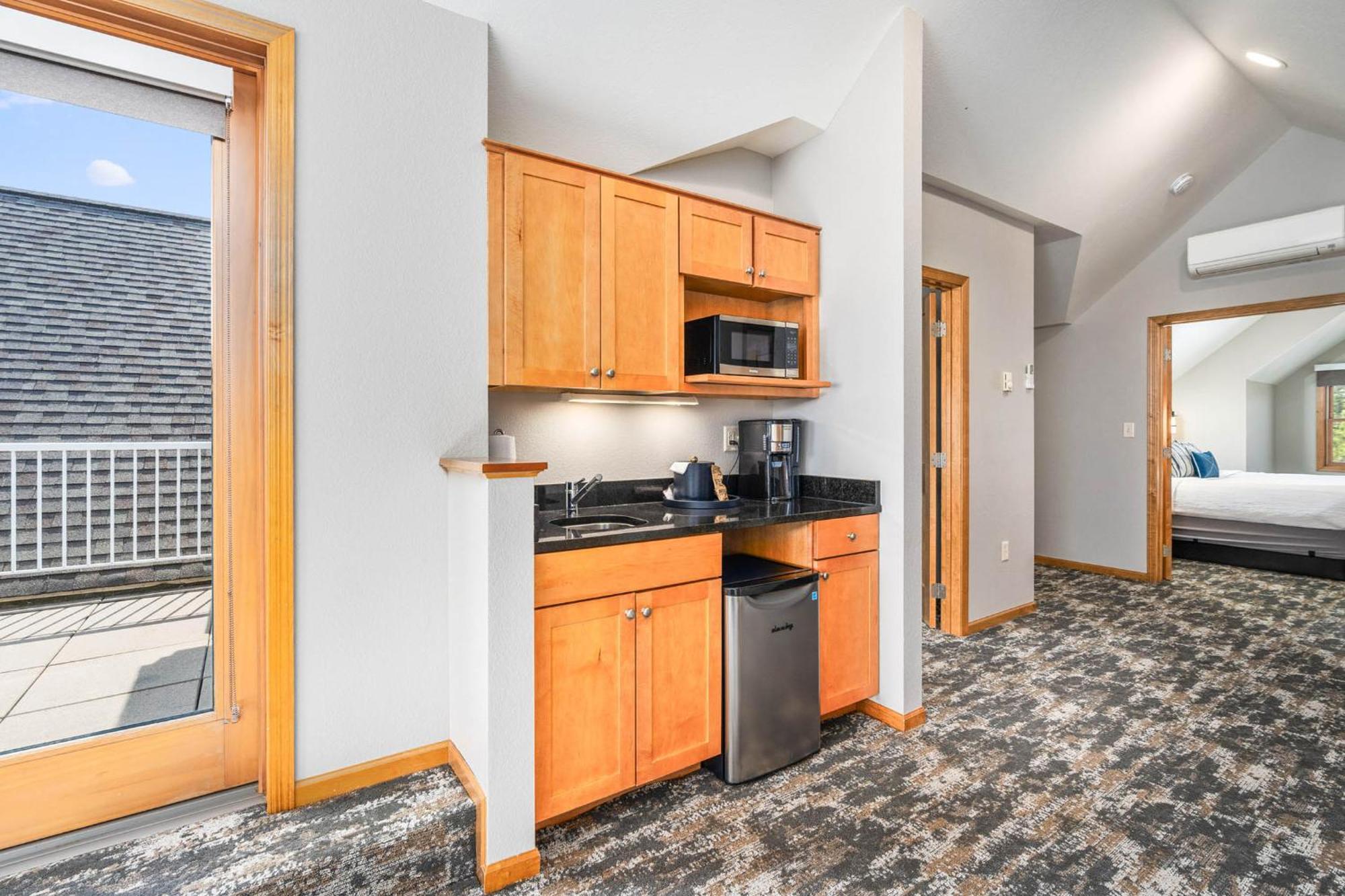 Beacon Pointe On Lake Superior Duluth Exterior photo