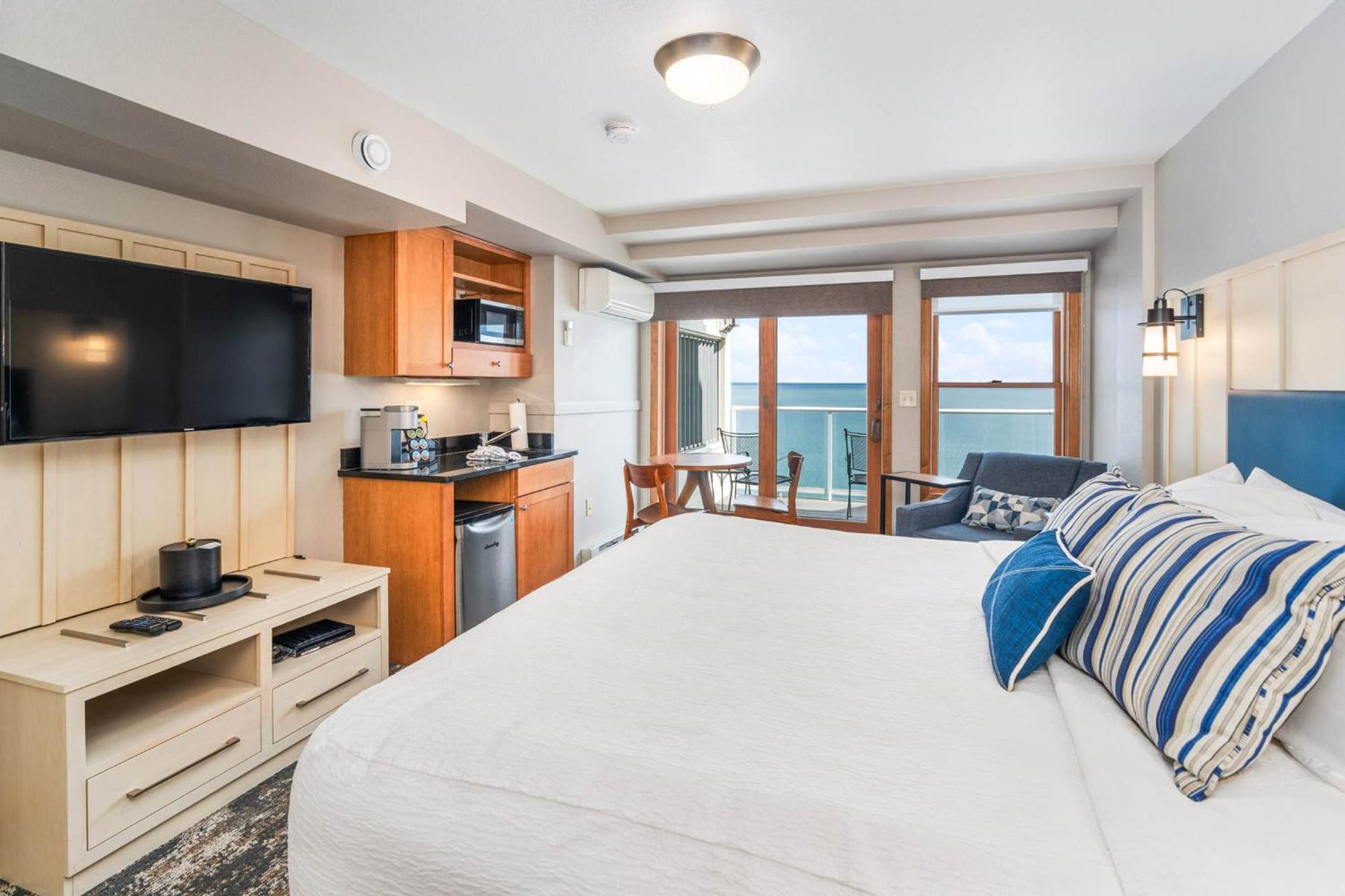 Beacon Pointe On Lake Superior Duluth Exterior photo